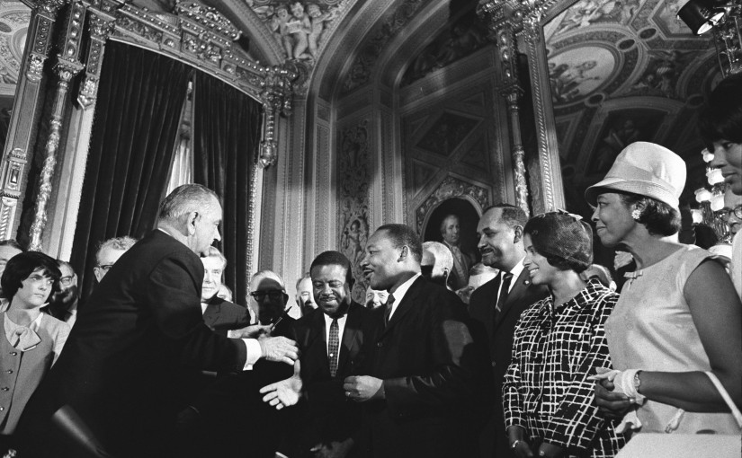 Lyndon_Johnson_and_Martin_Luther_King,_Jr._-_Voting_Rights_Act